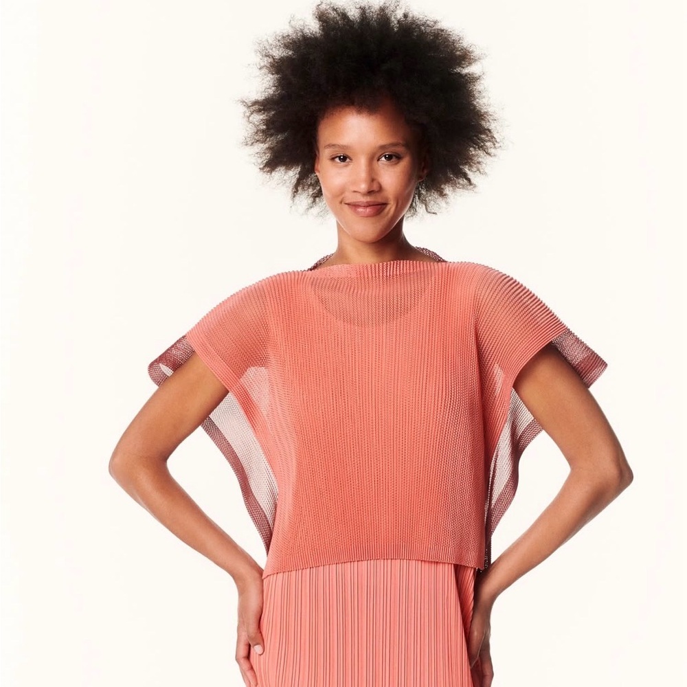 Issey Miyake Pink and Burgundy top